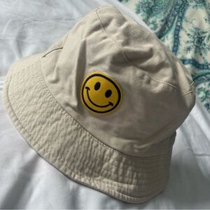 Beige Bucket Hat with Smiley Face